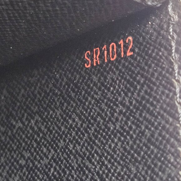 Louis Vuitton Black Epi Briefcase - Picture 4 of 17